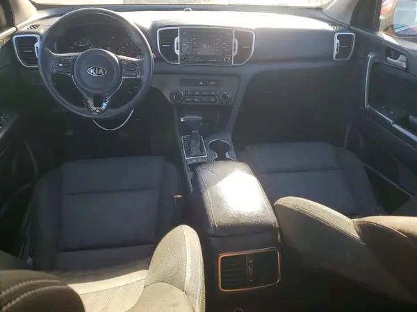 KNDPM3AC4H7190899 2017 KIA SPORTAGE - Image 8