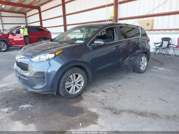 KNDPM3AC4H7208253 2017 KIA SPORTAGE - Image 2