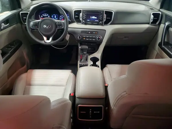KNDPM3AC4H7209869 2017 KIA SPORTAGE - Image 8