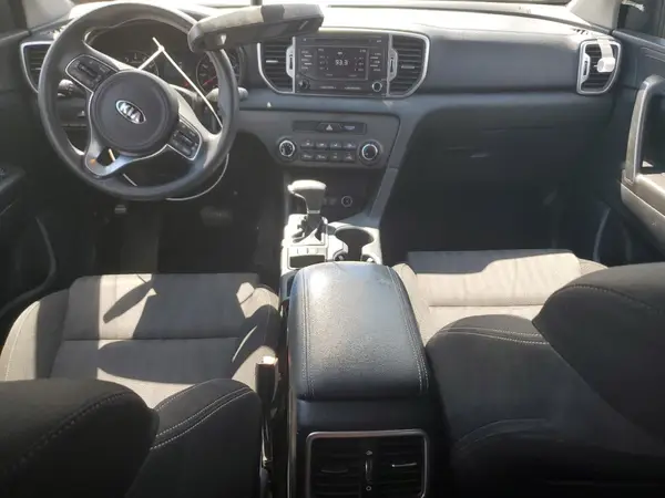 KNDPM3AC4H7233749 2017 KIA SPORTAGE - Image 8