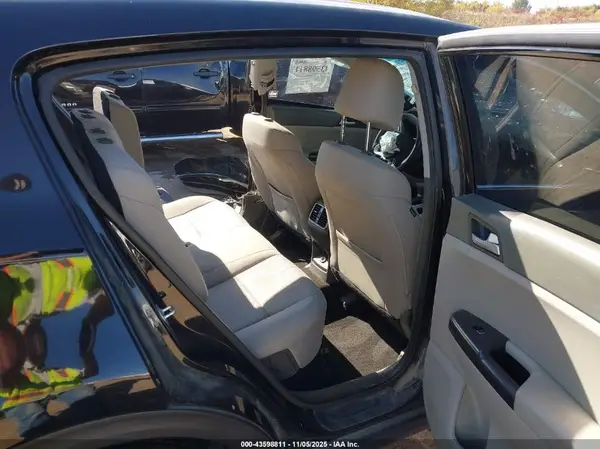 KNDPM3AC4H7244962 2017 KIA SPORTAGE - Image 8