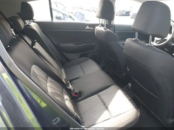 KNDPM3AC4H7266511 2017 KIA SPORTAGE - Image 8