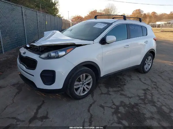 KNDPM3AC4H7272423 2017 KIA SPORTAGE - Image 2