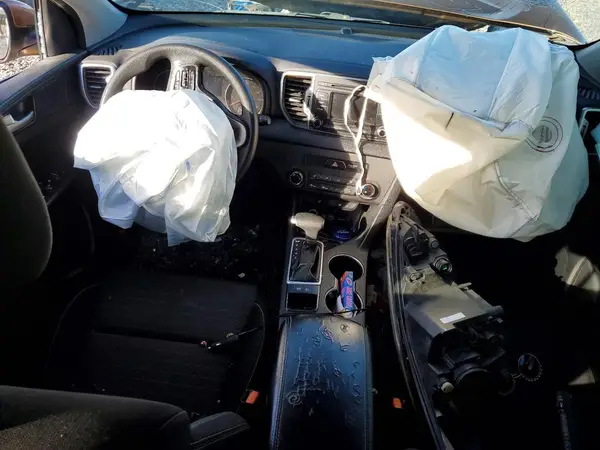 KNDPM3AC4H7291389 2017 KIA SPORTAGE - Image 8