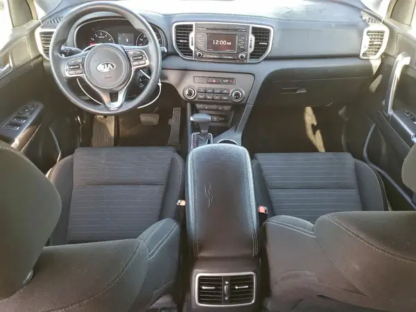 KNDPM3AC4H7293725 2017 KIA SPORTAGE - Image 8