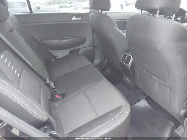 KNDPM3AC4J7328804 2018 KIA SPORTAGE - Image 8