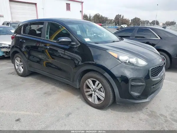 KNDPM3AC4J7331475 2018 KIA SPORTAGE - Image 1