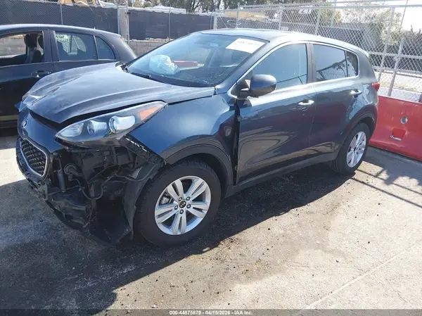 KNDPM3AC4J7336921 2018 KIA SPORTAGE - Image 2