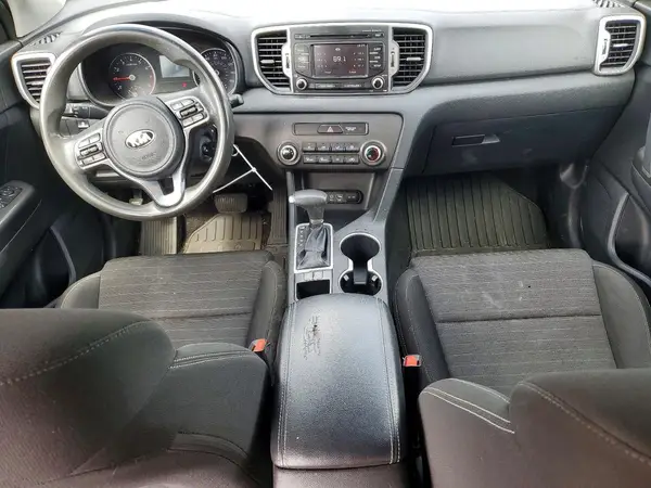 KNDPM3AC4J7337650 2018 KIA SPORTAGE - Image 8