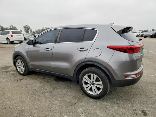KNDPM3AC4J7339589 2018 KIA SPORTAGE - Image 2