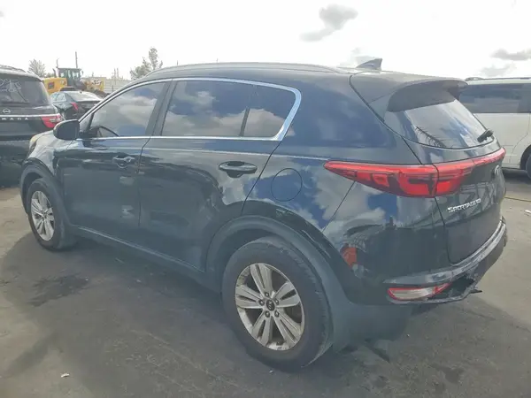 KNDPM3AC4J7357218 2018 KIA SPORTAGE - Image 2