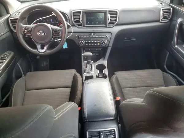 KNDPM3AC4J7357218 2018 KIA SPORTAGE - Image 8