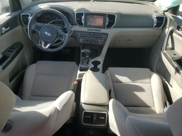 KNDPM3AC4J7358014 2018 KIA SPORTAGE - Image 8