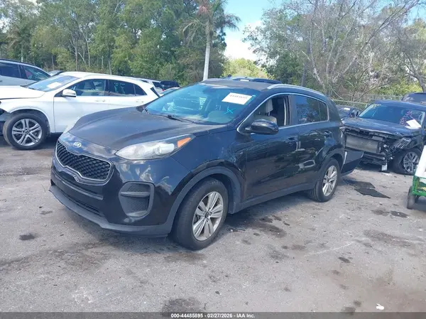 KNDPM3AC4J7418891 2018 KIA SPORTAGE - Image 2