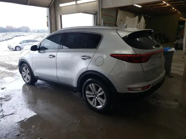 KNDPM3AC4J7419314 2018 KIA SPORTAGE - Image 2