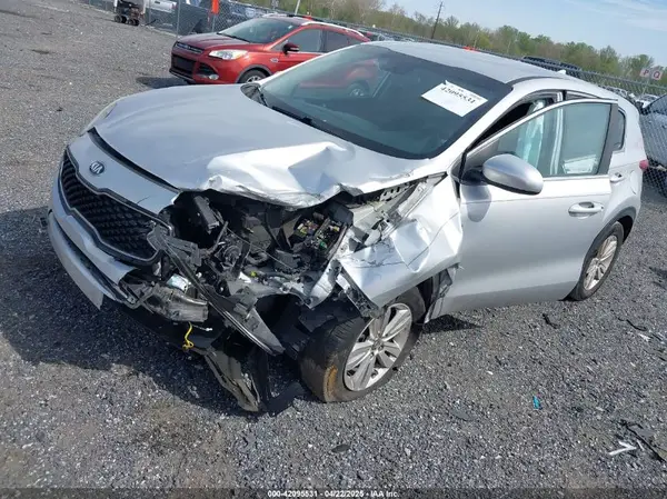 KNDPM3AC4J7443984 2018 KIA SPORTAGE - Image 2