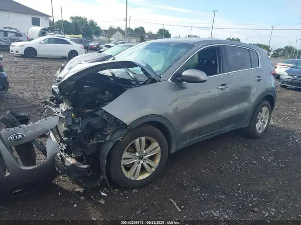 KNDPM3AC4J7445413 2018 KIA SPORTAGE - Image 2