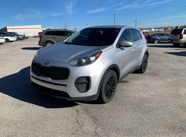 KNDPM3AC4J7448814 2018 KIA SPORTAGE - Image 2