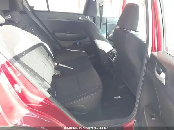 KNDPM3AC4J7450269 2018 KIA SPORTAGE - Image 8