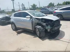 KNDPM3AC4J7450434 2018 KIA SPORTAGE