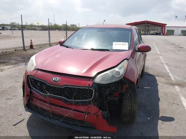 KNDPM3AC4J7453589 2018 KIA SPORTAGE - Image 2