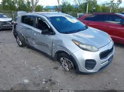 KNDPM3AC4J7455469 2018 KIA SPORTAGE