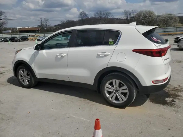 KNDPM3AC4J7457366 2018 KIA SPORTAGE - Image 2
