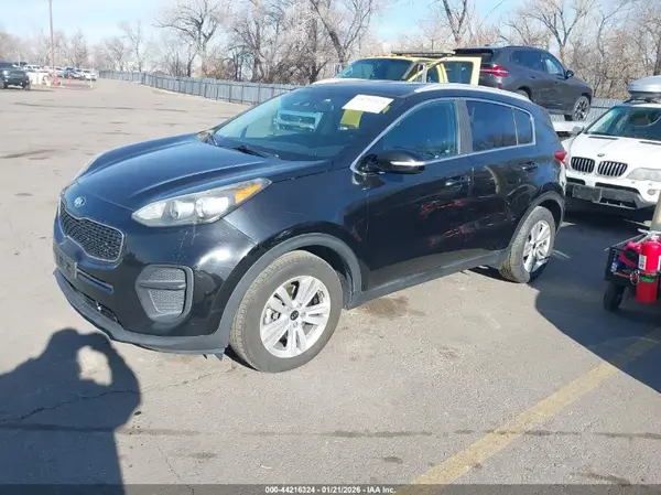 KNDPM3AC4J7461790 2018 KIA SPORTAGE - Image 2