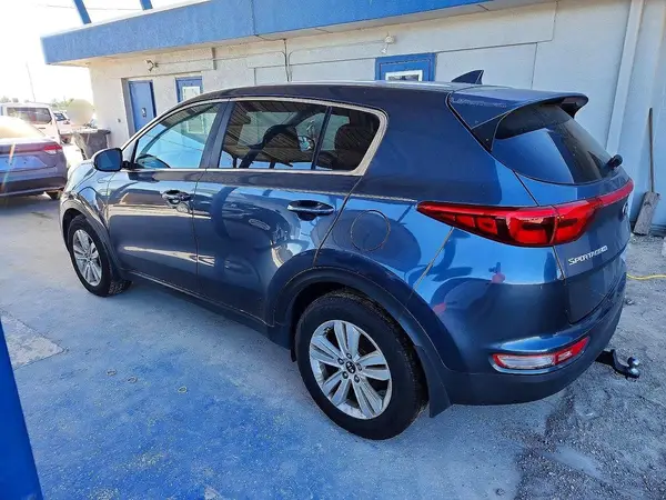 KNDPM3AC4J7463216 2018 KIA SPORTAGE - Image 2