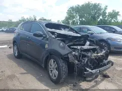 KNDPM3AC4J7483935 2018 KIA SPORTAGE
