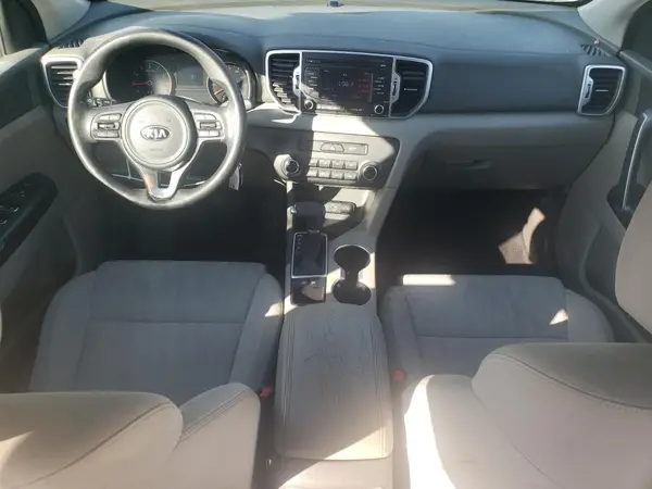 KNDPM3AC4K7490949 2019 KIA SPORTAGE - Image 8