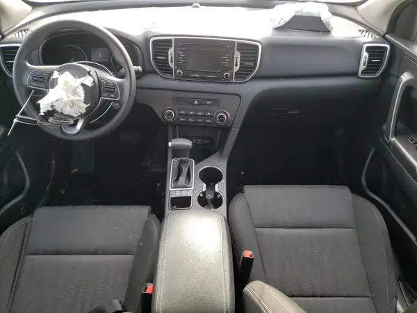 KNDPM3AC4K7507586 2019 KIA SPORTAGE - Image 8