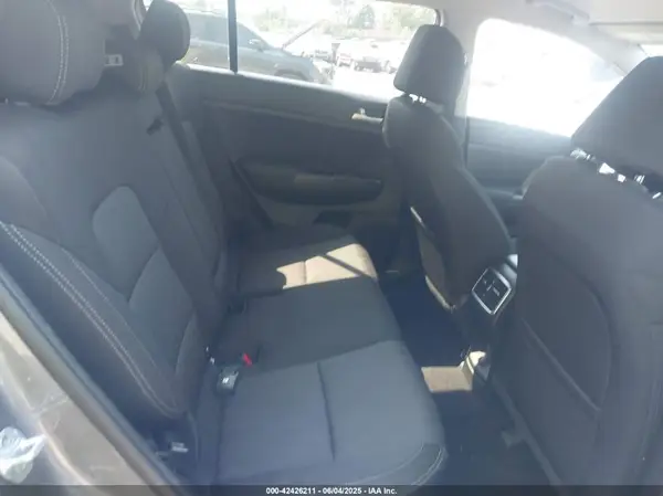 KNDPM3AC4K7507717 2019 KIA SPORTAGE - Image 8
