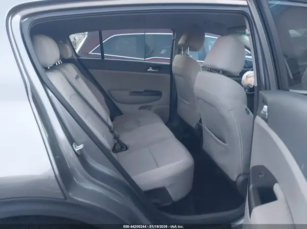 KNDPM3AC4K7542287 2019 KIA SPORTAGE - Image 8
