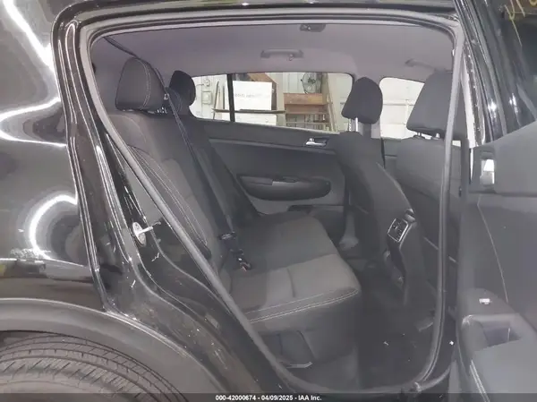 KNDPM3AC4K7551510 2019 KIA SPORTAGE - Image 8