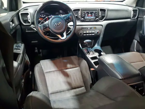 KNDPM3AC4K7557372 2019 KIA SPORTAGE - Image 8