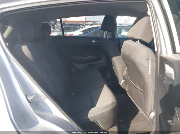 KNDPM3AC4K7619398 2019 KIA SPORTAGE - Image 8