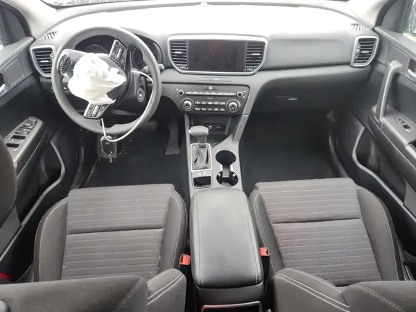 KNDPM3AC4M7843094 2021 KIA SPORTAGE - Image 8