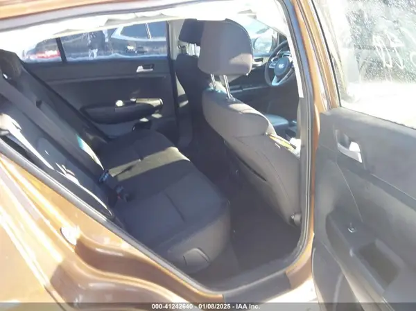 KNDPM3AC4M7854662 2021 KIA SPORTAGE - Image 8