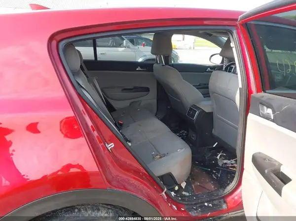 KNDPM3AC4M7854709 2021 KIA SPORTAGE - Image 8