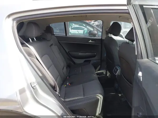 KNDPM3AC4M7882610 2021 KIA SPORTAGE - Image 8