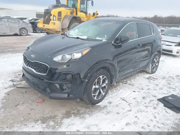 KNDPM3AC4M7885586 2021 KIA SPORTAGE - Image 2