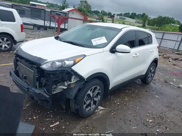 KNDPM3AC4M7905268 2021 KIA SPORTAGE - Image 2