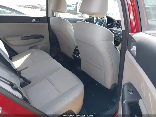 KNDPM3AC4M7925472 2021 KIA SPORTAGE - Image 8