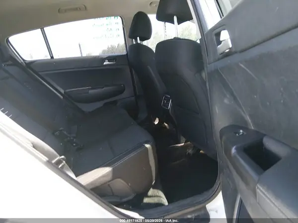 KNDPM3AC4M7932695 2021 KIA SPORTAGE - Image 8