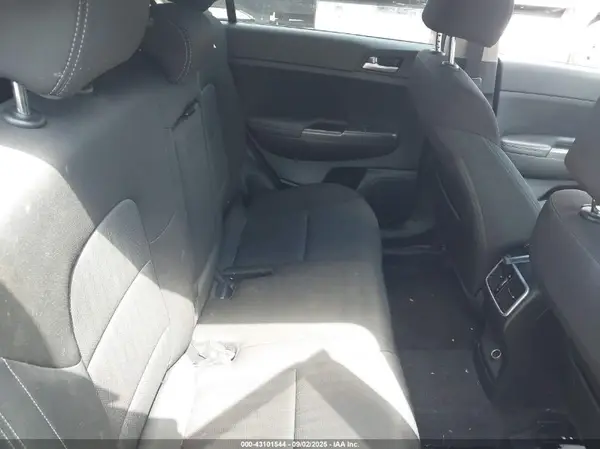 KNDPM3AC4N7956674 2022 KIA SPORTAGE - Image 8