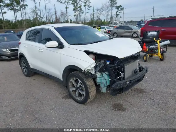 KNDPM3AC4N7958814 2022 KIA SPORTAGE - Image 1