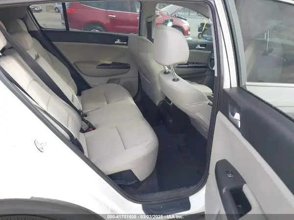 KNDPM3AC4N7958814 2022 KIA SPORTAGE - Image 8