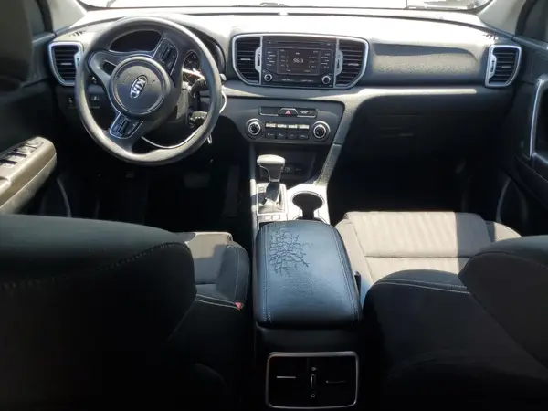 KNDPM3AC5H7037318 2017 KIA SPORTAGE - Image 8