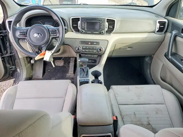 KNDPM3AC5H7052238 2017 KIA SPORTAGE - Image 8